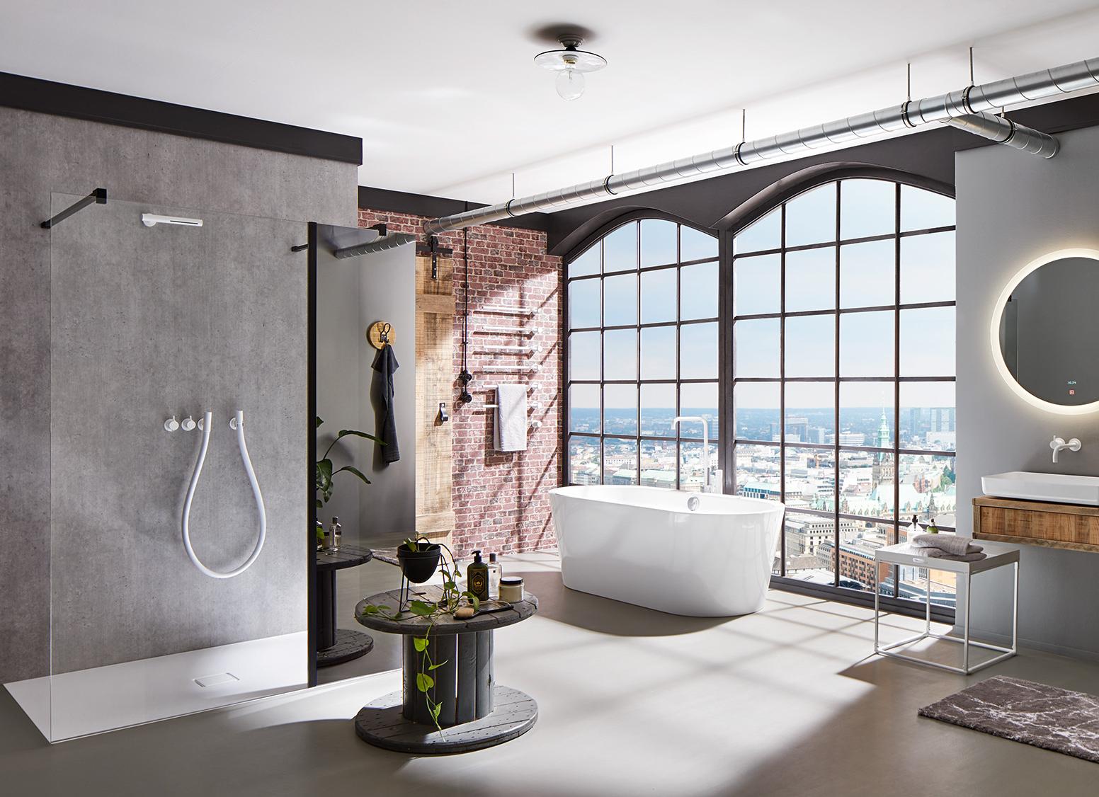Paroi de douche KermiExtra WALK-IN XB avec verre miroir Noir Soft en design loft