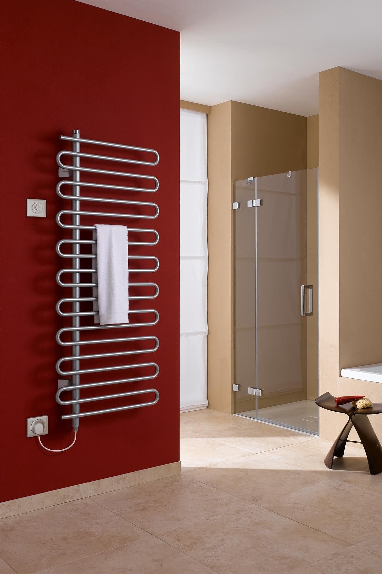 KERMI Icaro Design- und Badheizkörper KERMI Icaro Design- und Badheizkörper ist auch als Elektroheizkörper erhältlich.
