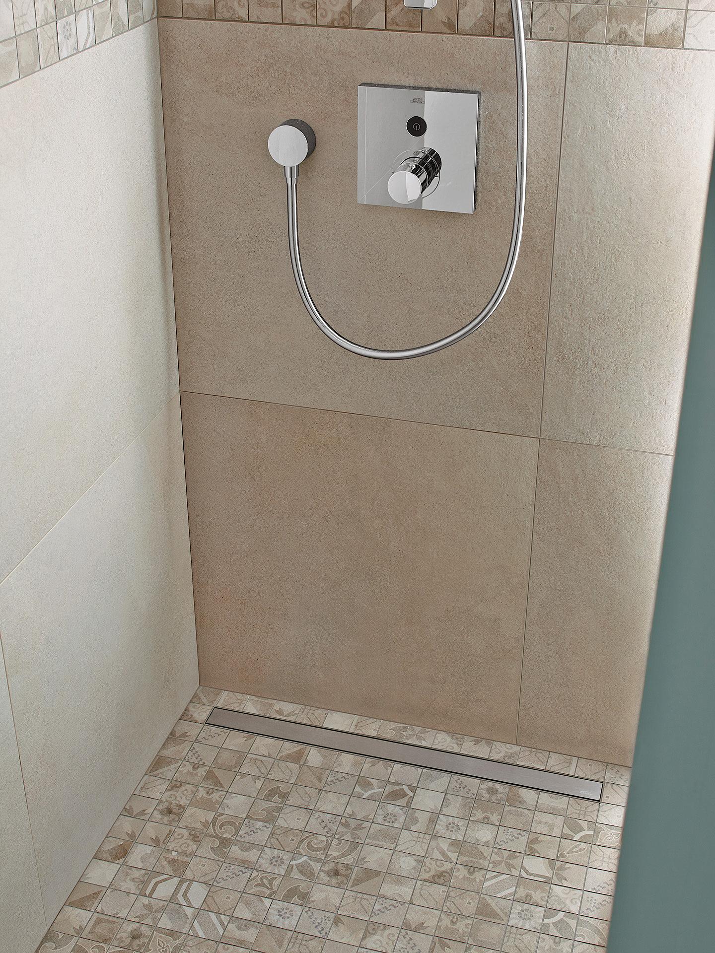 Kermi LINE complete shower board, LINE E70 basic drain cover, drain along wall