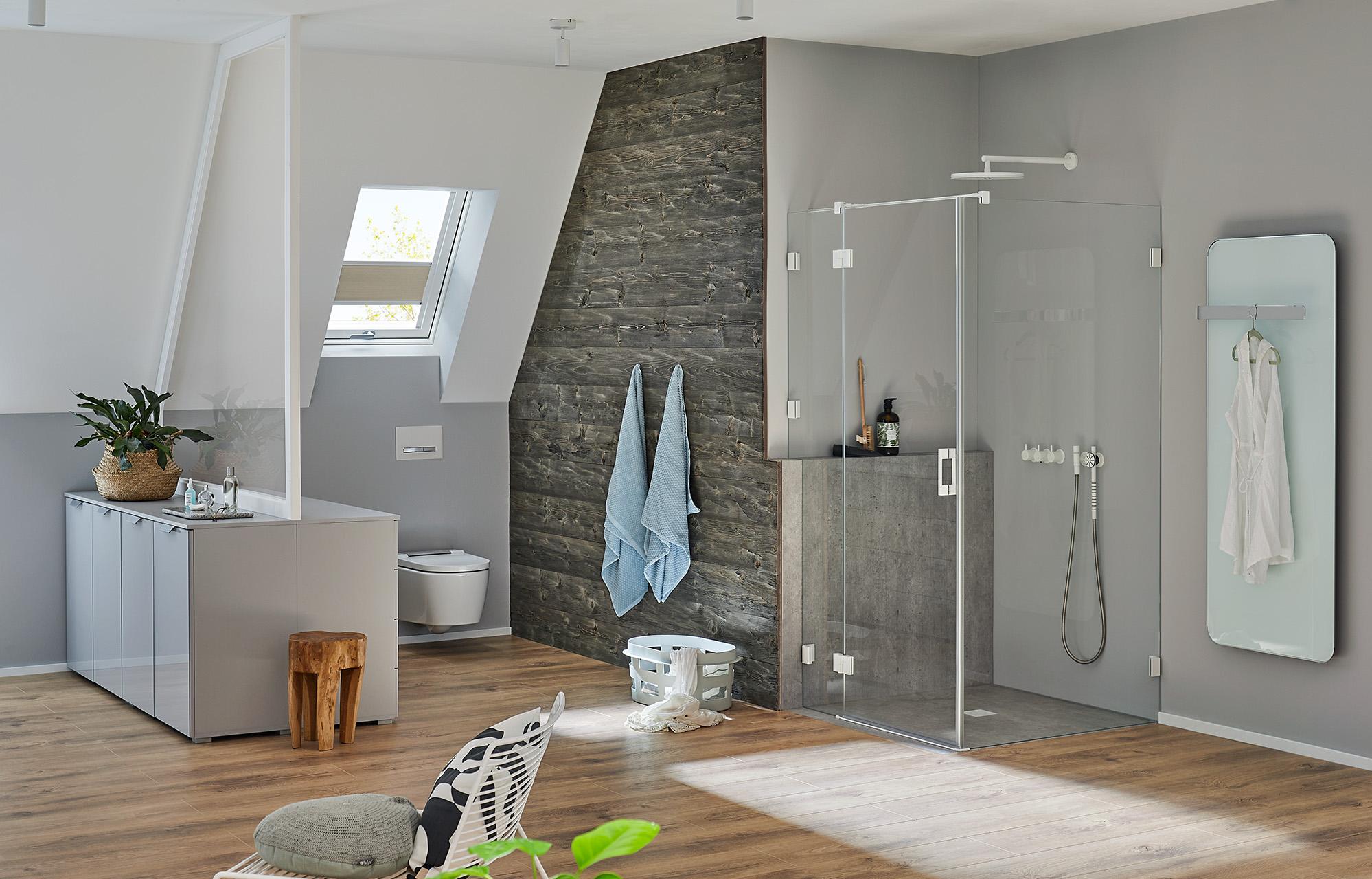 LIGA hinged door with fixed panel with wall hinge and cut-out on cladding via KermiEXTRA Kermi hinged shower enclosure, LIGA hinged door with fixed panel with wall hinge and cut-out on cladding via KermiEXTRA