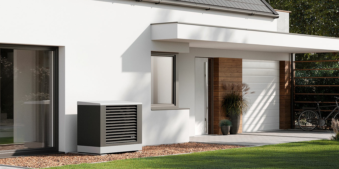 x-change dynamic pro AW E air/water heat pump for outdoor installation