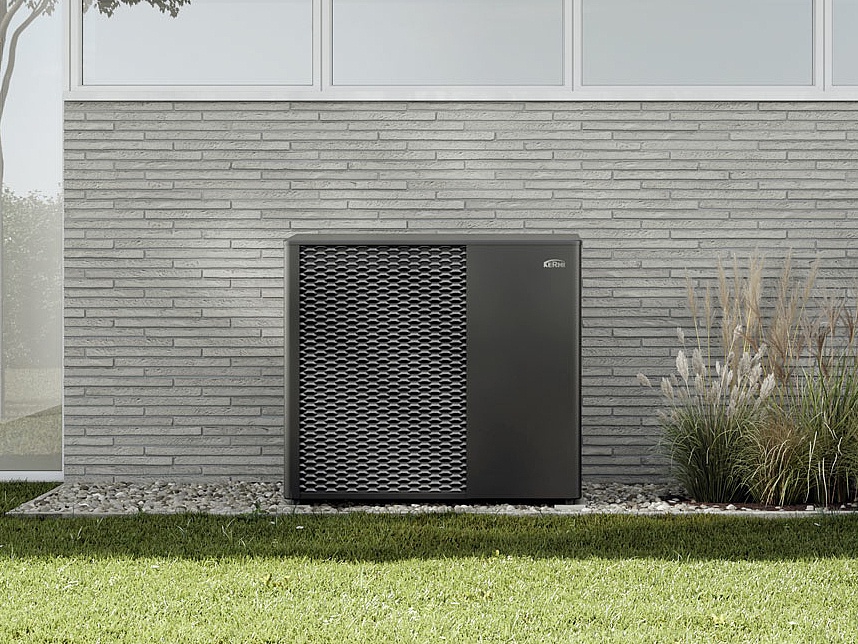 x-change dynamic pro L air/water heat pump – extremely high efficiency, extremely low sound emissions, and state-of-the-art control technology