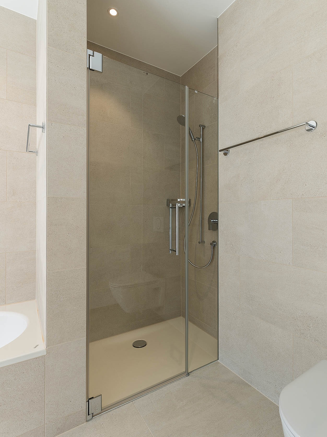 PASA in niche Kermi shower design reference object SEEPARK PASA hinged shower enclosure in niche