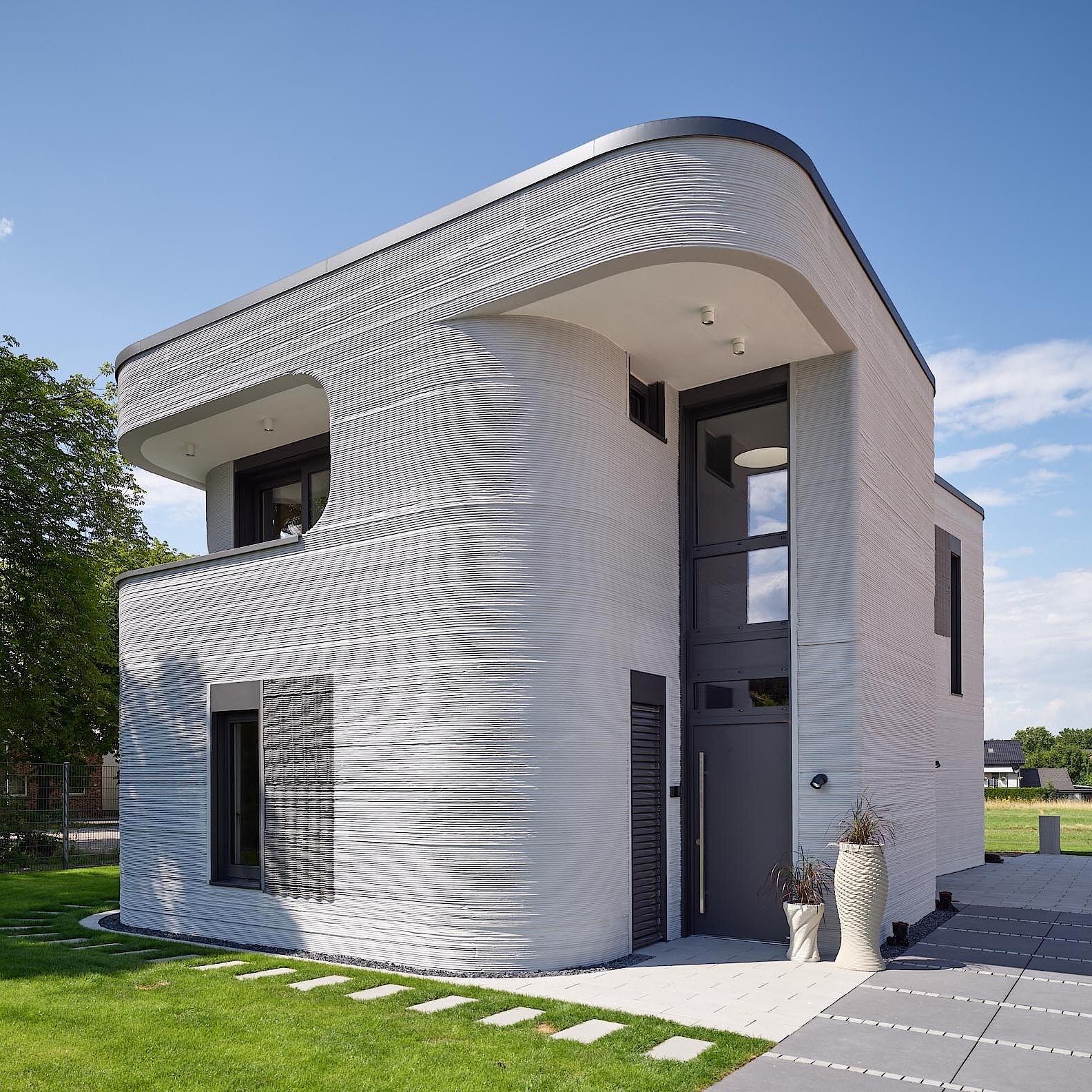 3D printer house, Beckum Kermi shower design reference property 3D printer house, Beckum