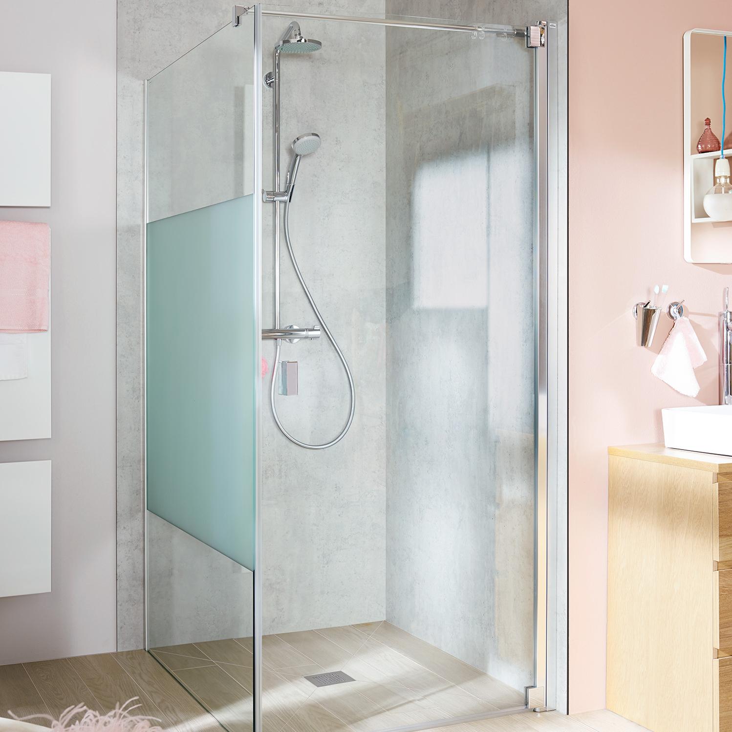 Kermi Walk-in shower enclosure WALK-IN XB Wall with RAYA single-panel hinged door via KermiEXTRA