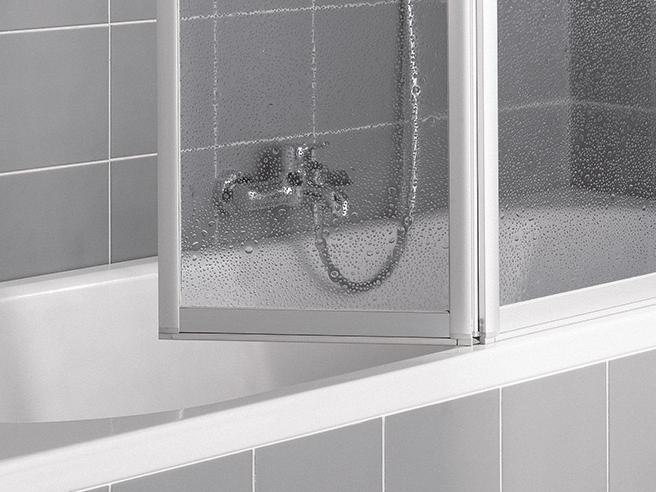 Kermi shower enclosure, VARIO 2000 three-panel folding screen on bathtub