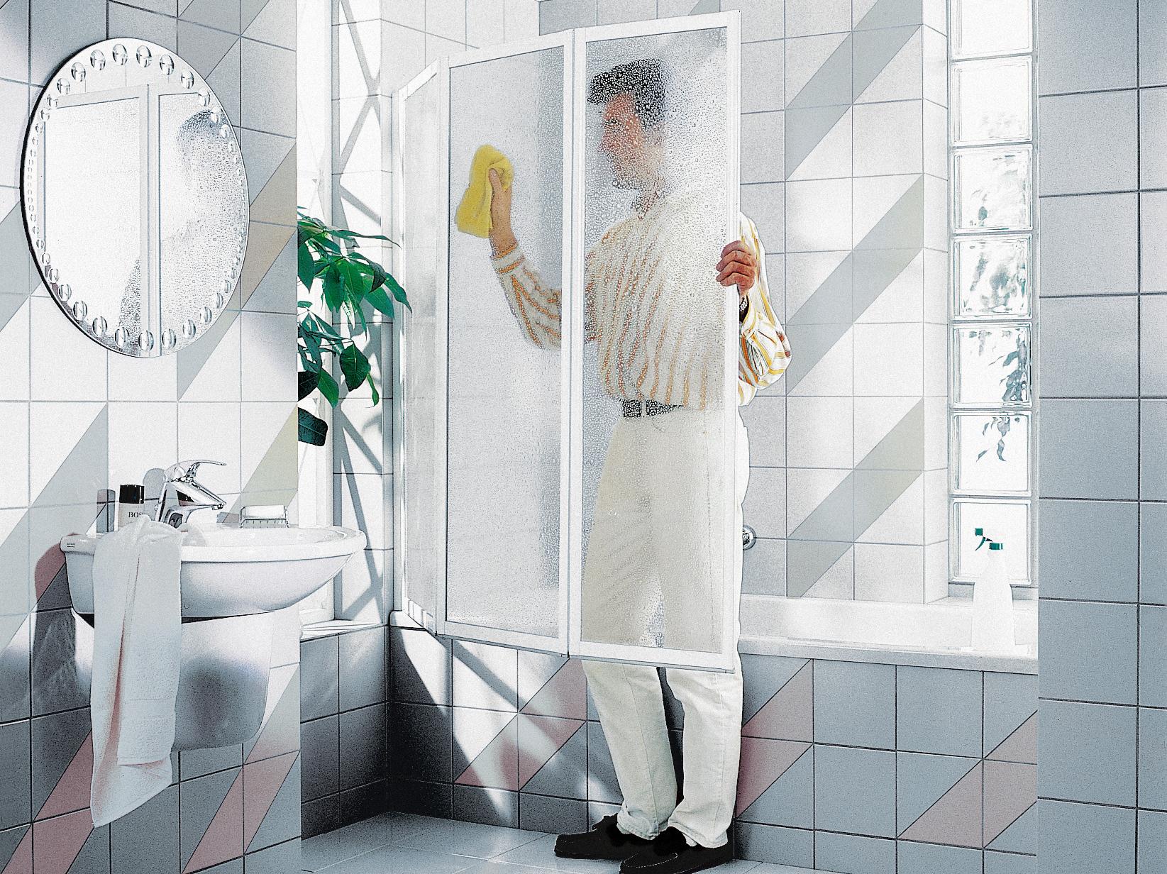 Kermi shower enclosure, VARIO 2000 cleaning
